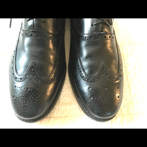 Cole Haan Grand OS Black Wingtip Shoes Size 8.5W - Picture 2 of 8